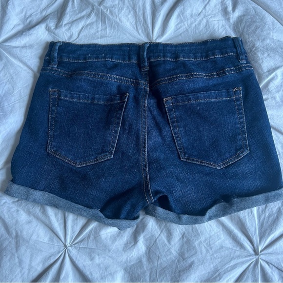 ARDENE Eighty Two Shortie Jeans Shorts Size 3 - Picture 2 of 4
